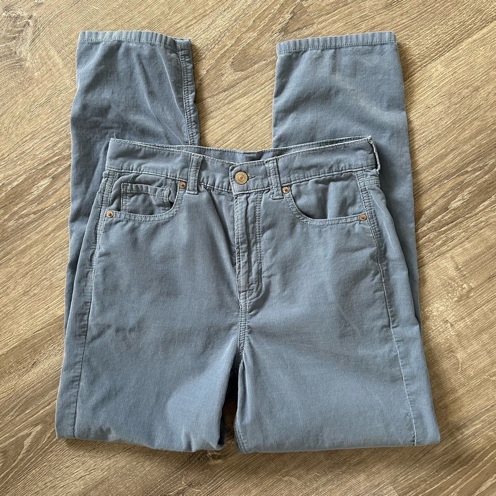 American Eagle High Rise Corduroy Mom Stretch Jeans / Women’s US 4 / Blue